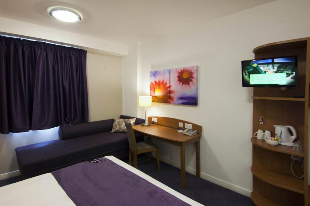 Premier Inn Liverpool Albert Dock Exterior foto